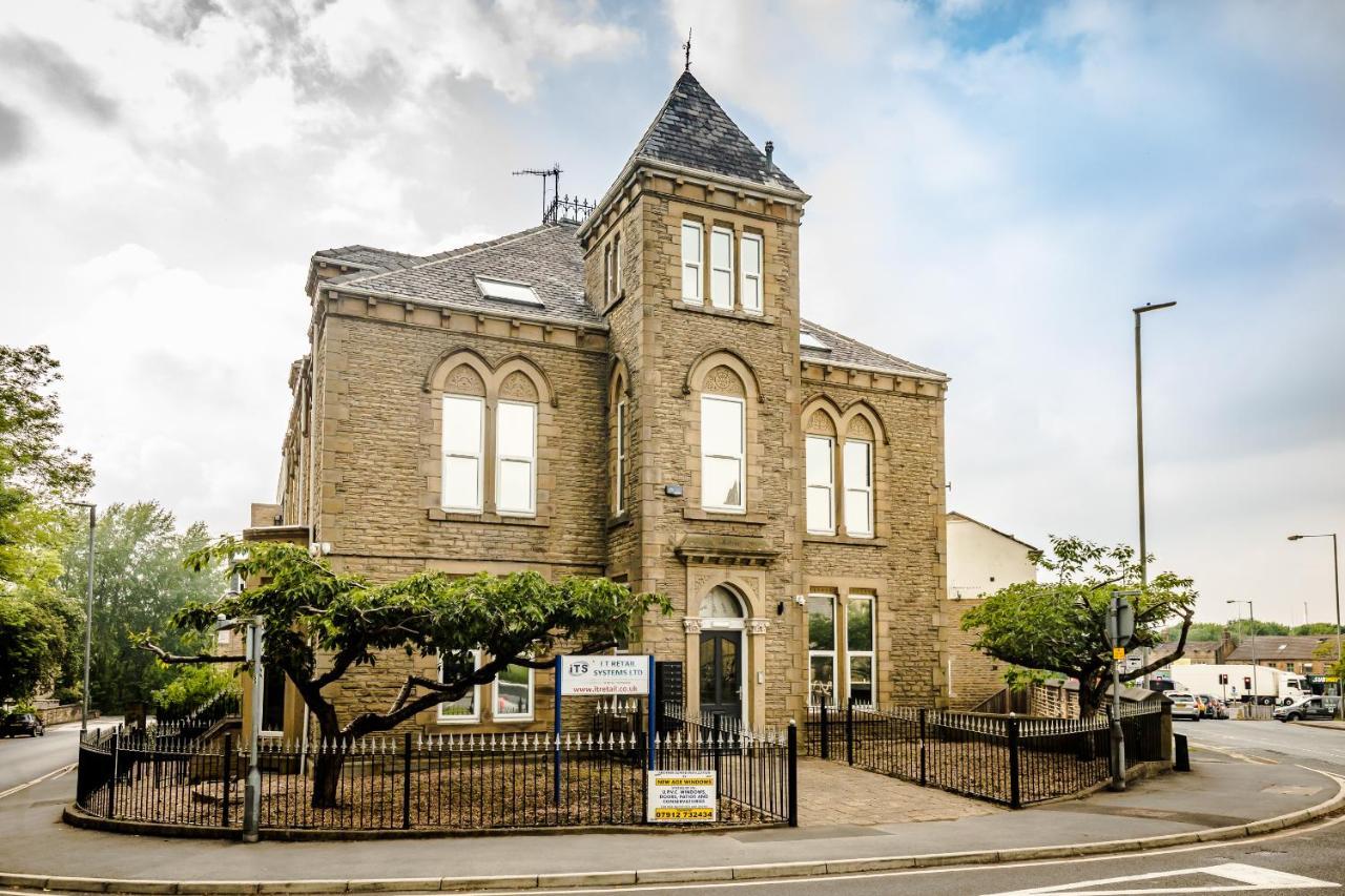 Stay Suites Huddersfield Buitenkant foto